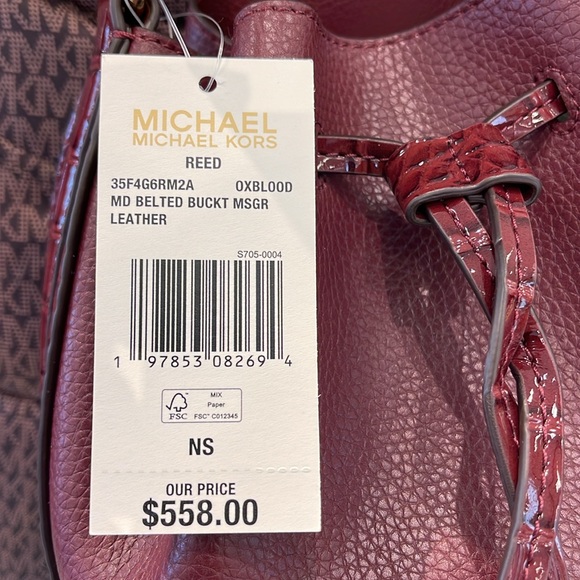 MICHAEL KORS 
Reed Medium Pebbled Leather Belted Bucket Messenger Satchel Crossb - Picture 14 of 16